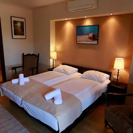 Guest house Fuerjes Panzio Balatonfured