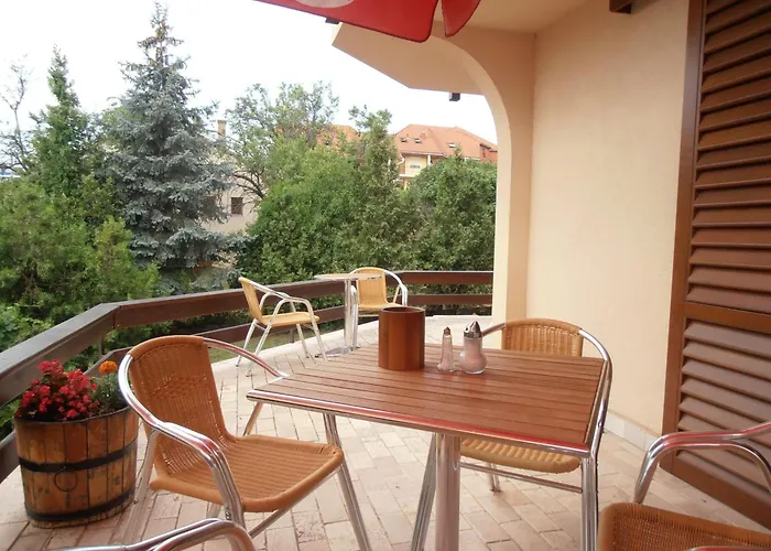 Fuerjes Panzio Balatonfured