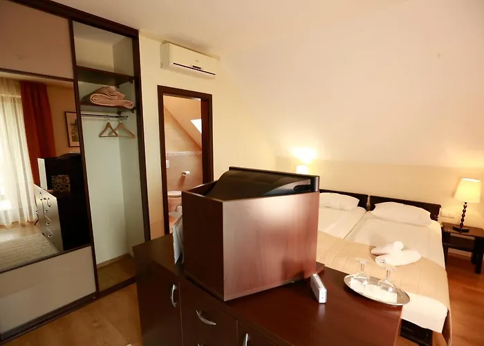 Guest house Fuerjes Panzio Balatonfured